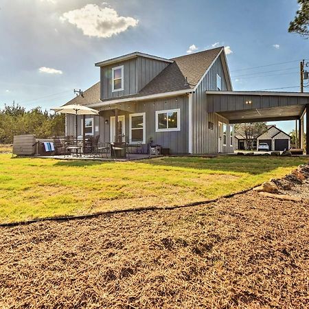 Granbury Home With Hot Tub And Furnished Patio! Экстерьер фото