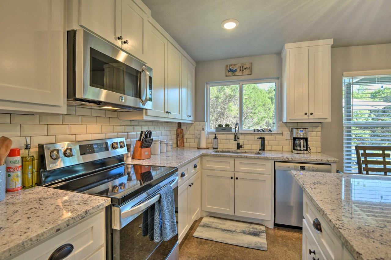 Granbury Home With Hot Tub And Furnished Patio! Экстерьер фото