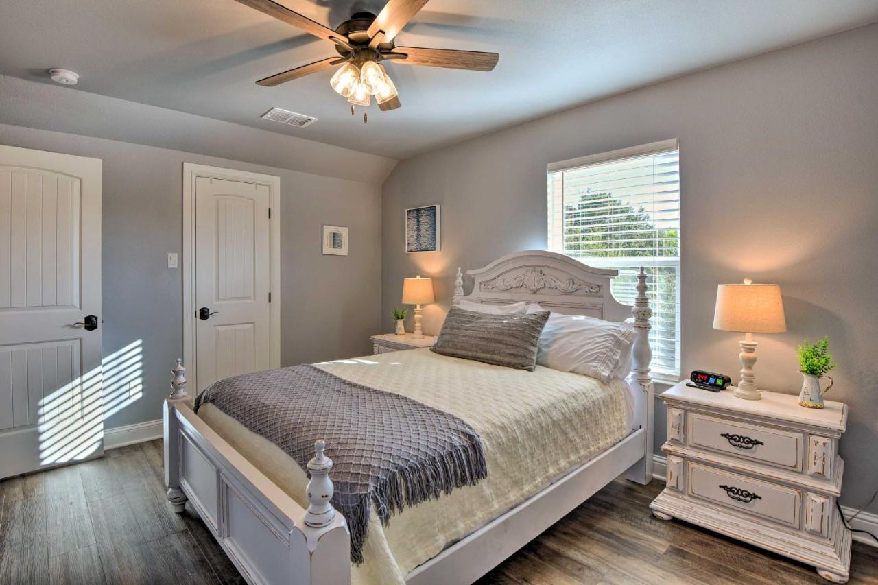 Granbury Home With Hot Tub And Furnished Patio! Экстерьер фото